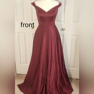 Celebrate DB Studio - Elegant Wine Color Off-Shoulder Satin Gown Size 6
